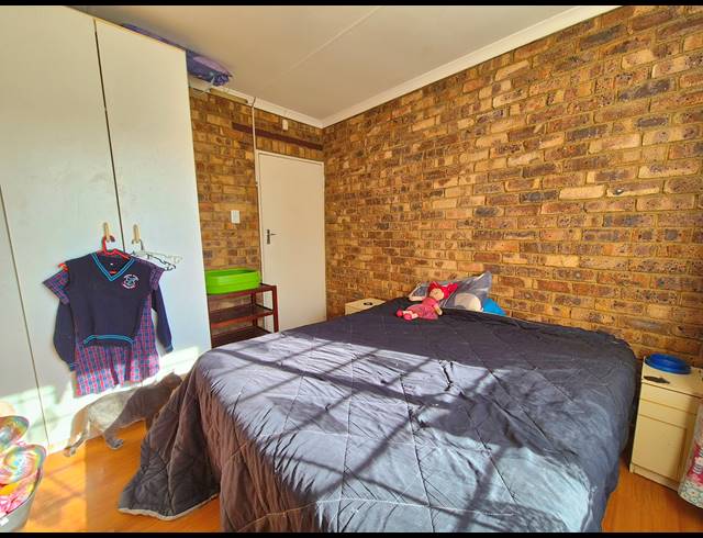 2 BEDROOM HOUSE TO LET IN BRAKPAN NORTH